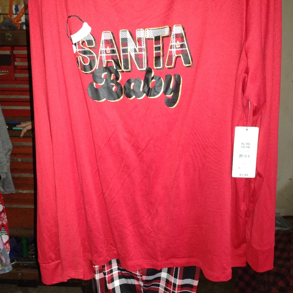 Women's long sleeve pajamas